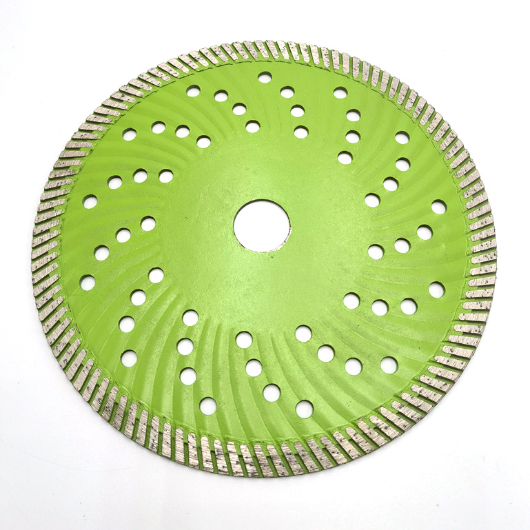 热压金刚石波纹锯片 HOT PRESSED DIAMOND SAW BLADE