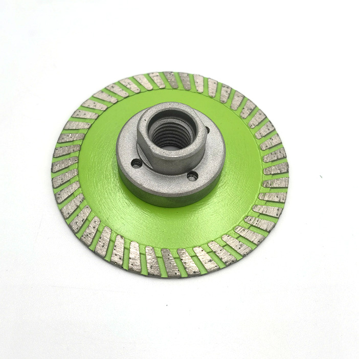 热压带铝法兰波纹片 HOT PRESSED TURBO DIAMOND SAW BLADE WITH ALUMINUM FLANGE