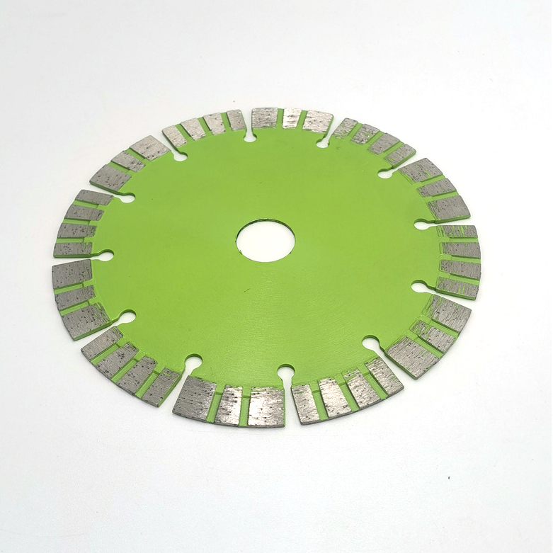 直齿干片 SEGMENT DIAMOND SAW BLADE
